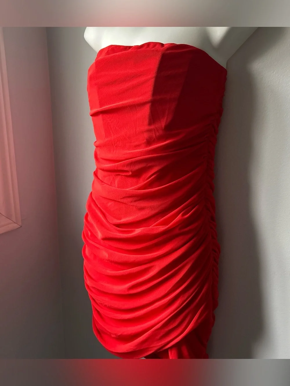 NWT Red rushed body-con dress size XL - Picture 2 of 8
